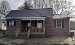 606 Kingston St