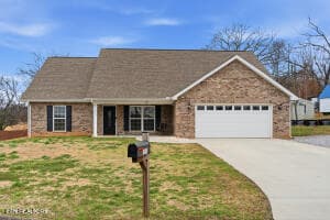 1513 John Sparks Drive